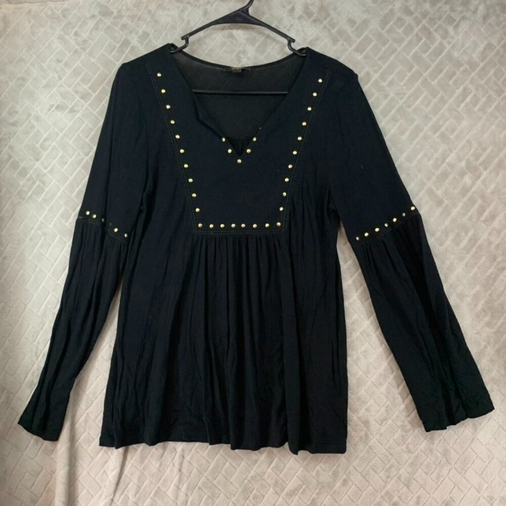 Cupio Womans Medium Blouse Black Long Sleeve Gold Tone Studs V Neck Boho Western